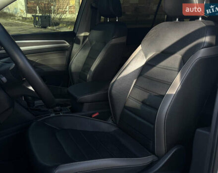 Сірий Фольксваген Atlas, об'ємом двигуна 3.6 л та пробігом 59 тис. км за 32999 $, фото 15 на Automoto.ua