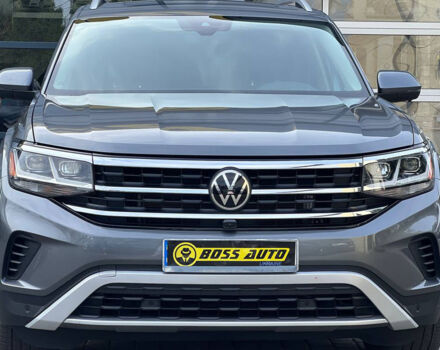 Серый Фольксваген Atlas, объемом двигателя 2 л и пробегом 45 тыс. км за 36000 $, фото 1 на Automoto.ua