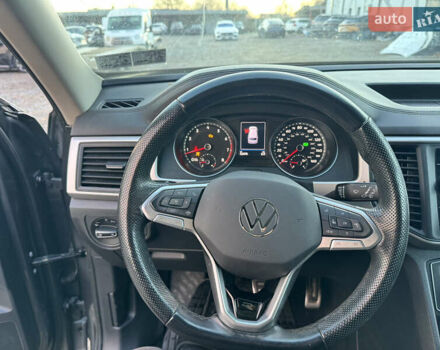 Серый Фольксваген Atlas, объемом двигателя 3.6 л и пробегом 62 тыс. км за 19800 $, фото 27 на Automoto.ua