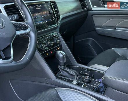 Серый Фольксваген Atlas, объемом двигателя 3.6 л и пробегом 59 тыс. км за 32999 $, фото 27 на Automoto.ua