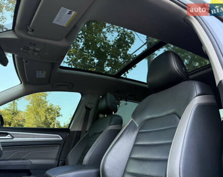 Серый Фольксваген Atlas, объемом двигателя 3.6 л и пробегом 59 тыс. км за 32999 $, фото 39 на Automoto.ua