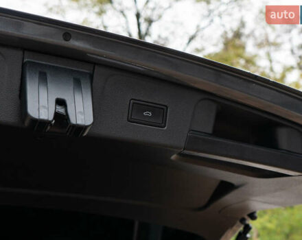 Серый Фольксваген Atlas, объемом двигателя 3.6 л и пробегом 136 тыс. км за 25999 $, фото 38 на Automoto.ua