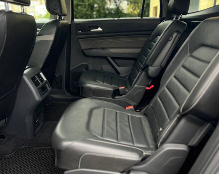 Серый Фольксваген Atlas, объемом двигателя 2 л и пробегом 45 тыс. км за 36000 $, фото 16 на Automoto.ua