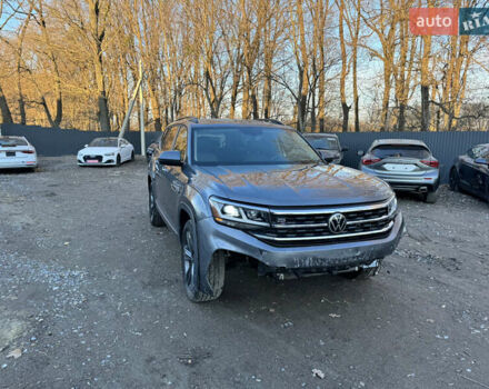 Серый Фольксваген Atlas, объемом двигателя 3.6 л и пробегом 62 тыс. км за 19800 $, фото 1 на Automoto.ua