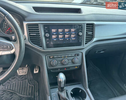 Серый Фольксваген Atlas, объемом двигателя 3.6 л и пробегом 62 тыс. км за 19800 $, фото 29 на Automoto.ua