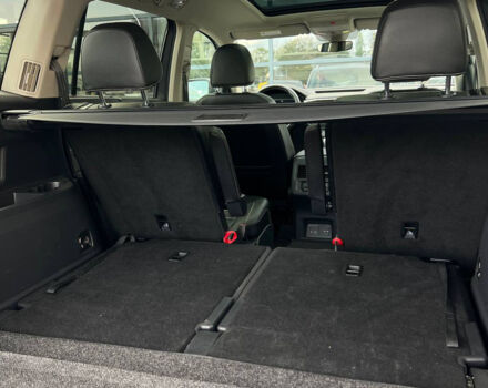 Серый Фольксваген Atlas, объемом двигателя 2 л и пробегом 45 тыс. км за 36000 $, фото 18 на Automoto.ua