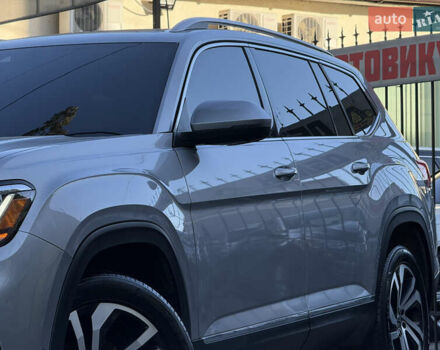 Серый Фольксваген Atlas, объемом двигателя 3.6 л и пробегом 59 тыс. км за 32999 $, фото 4 на Automoto.ua