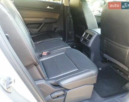 Сірий Фольксваген Atlas, об'ємом двигуна 3.6 л та пробігом 37 тис. км за 32777 $, фото 27 на Automoto.ua