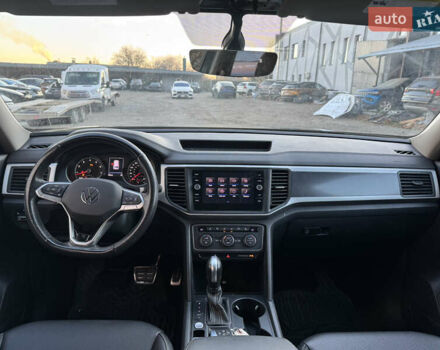 Серый Фольксваген Atlas, объемом двигателя 3.6 л и пробегом 62 тыс. км за 19800 $, фото 35 на Automoto.ua