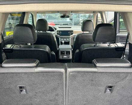 Серый Фольксваген Atlas, объемом двигателя 2 л и пробегом 45 тыс. км за 36000 $, фото 17 на Automoto.ua