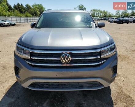 Серый Фольксваген Atlas, объемом двигателя 1.98 л и пробегом 7 тыс. км за 7600 $, фото 4 на Automoto.ua