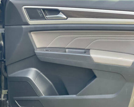 Серый Фольксваген Atlas, объемом двигателя 1.98 л и пробегом 121 тыс. км за 26000 $, фото 20 на Automoto.ua