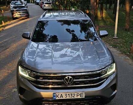 Серый Фольксваген Atlas, объемом двигателя 3.6 л и пробегом 50 тыс. км за 35000 $, фото 2 на Automoto.ua