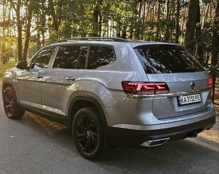 Серый Фольксваген Atlas, объемом двигателя 3.6 л и пробегом 50 тыс. км за 35000 $, фото 7 на Automoto.ua