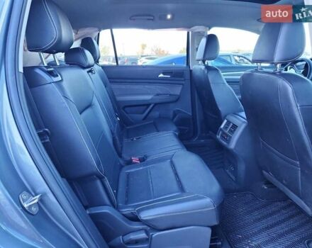 Серый Фольксваген Atlas, объемом двигателя 1.98 л и пробегом 117 тыс. км за 13350 $, фото 9 на Automoto.ua