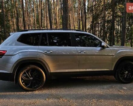 Серый Фольксваген Atlas, объемом двигателя 3.6 л и пробегом 50 тыс. км за 35000 $, фото 10 на Automoto.ua