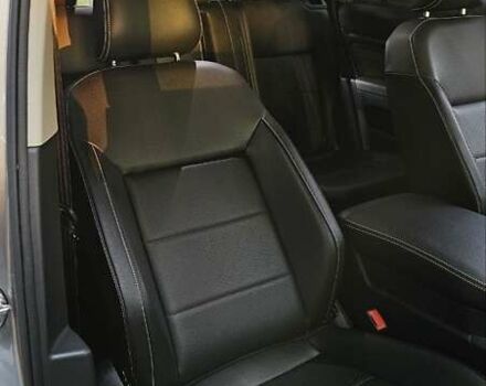 Серый Фольксваген Atlas, объемом двигателя 3.6 л и пробегом 50 тыс. км за 35000 $, фото 22 на Automoto.ua