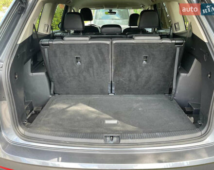 Серый Фольксваген Atlas, объемом двигателя 1.98 л и пробегом 121 тыс. км за 26000 $, фото 12 на Automoto.ua