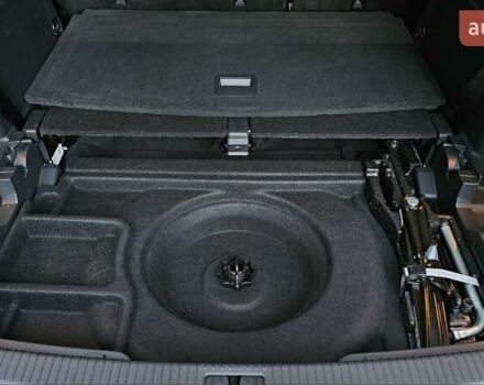 Серый Фольксваген Atlas, объемом двигателя 3.6 л и пробегом 50 тыс. км за 35000 $, фото 18 на Automoto.ua