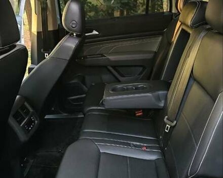 Серый Фольксваген Atlas, объемом двигателя 3.6 л и пробегом 50 тыс. км за 35000 $, фото 20 на Automoto.ua