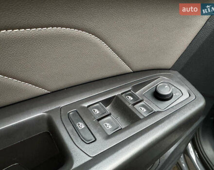 Серый Фольксваген Atlas, объемом двигателя 2 л и пробегом 23 тыс. км за 35590 $, фото 13 на Automoto.ua