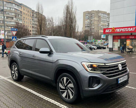 Серый Фольксваген Atlas, объемом двигателя 1.98 л и пробегом 60 тыс. км за 40000 $, фото 4 на Automoto.ua