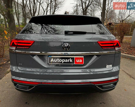 Серый Фольксваген Atlas, объемом двигателя 2 л и пробегом 23 тыс. км за 35590 $, фото 7 на Automoto.ua