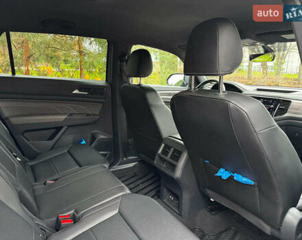 Серый Фольксваген Atlas, объемом двигателя 2 л и пробегом 23 тыс. км за 35590 $, фото 31 на Automoto.ua