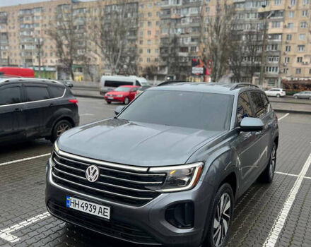 Серый Фольксваген Atlas, объемом двигателя 1.98 л и пробегом 60 тыс. км за 40000 $, фото 9 на Automoto.ua