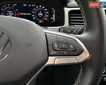 Серый Фольксваген Atlas, объемом двигателя 2 л и пробегом 23 тыс. км за 35590 $, фото 19 на Automoto.ua