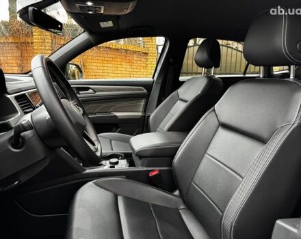 Серый Фольксваген Atlas, объемом двигателя 2 л и пробегом 23 тыс. км за 35590 $, фото 26 на Automoto.ua