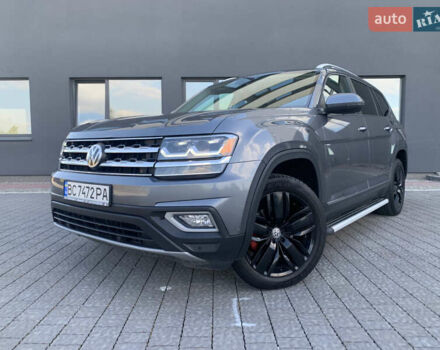 Сірий Фольксваген Atlas, об'ємом двигуна 3.6 л та пробігом 123 тис. км за 24700 $, фото 1 на Automoto.ua