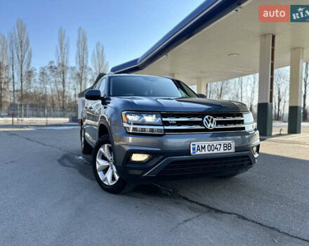 Сірий Фольксваген Atlas, об'ємом двигуна 3.6 л та пробігом 134 тис. км за 21500 $, фото 1 на Automoto.ua