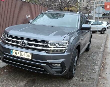 Серый Фольксваген Atlas, объемом двигателя 3.6 л и пробегом 47 тыс. км за 22500 $, фото 1 на Automoto.ua