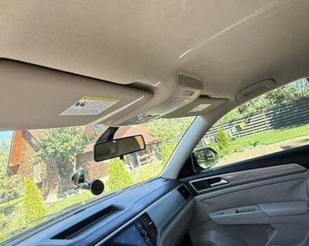 Синий Фольксваген Atlas, объемом двигателя 3.6 л и пробегом 241 тыс. км за 19400 $, фото 17 на Automoto.ua