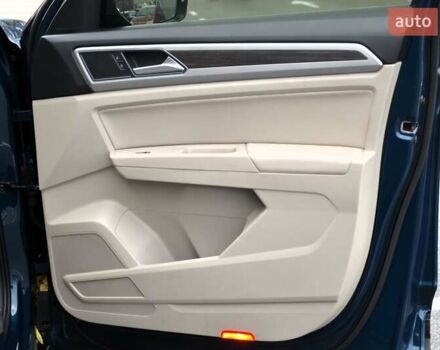 Синий Фольксваген Atlas, объемом двигателя 3.6 л и пробегом 173 тыс. км за 19500 $, фото 33 на Automoto.ua