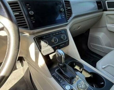 Синий Фольксваген Atlas, объемом двигателя 3.6 л и пробегом 241 тыс. км за 19400 $, фото 11 на Automoto.ua