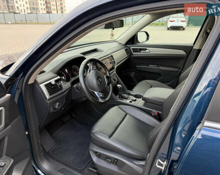 Синий Фольксваген Atlas, объемом двигателя 3.6 л и пробегом 70 тыс. км за 22900 $, фото 8 на Automoto.ua