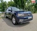 Синий Фольксваген Atlas, объемом двигателя 3.6 л и пробегом 131 тыс. км за 18990 $, фото 2 на Automoto.ua