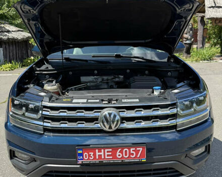 Синий Фольксваген Atlas, объемом двигателя 2 л и пробегом 96 тыс. км за 20900 $, фото 51 на Automoto.ua