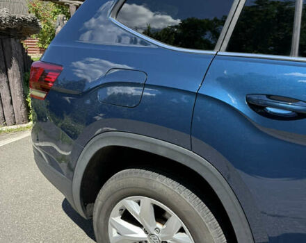 Синий Фольксваген Atlas, объемом двигателя 2 л и пробегом 96 тыс. км за 20900 $, фото 7 на Automoto.ua