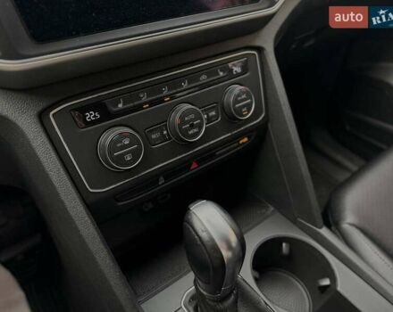 Синий Фольксваген Atlas, объемом двигателя 3.6 л и пробегом 136 тыс. км за 25000 $, фото 13 на Automoto.ua