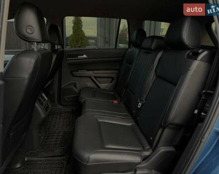 Синий Фольксваген Atlas, объемом двигателя 3.6 л и пробегом 136 тыс. км за 25000 $, фото 16 на Automoto.ua