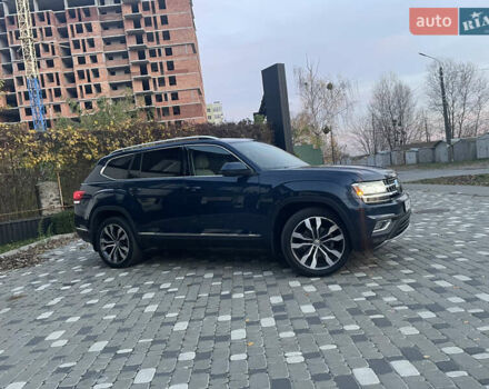 Синій Фольксваген Atlas, об'ємом двигуна 3.6 л та пробігом 93 тис. км за 25500 $, фото 2 на Automoto.ua