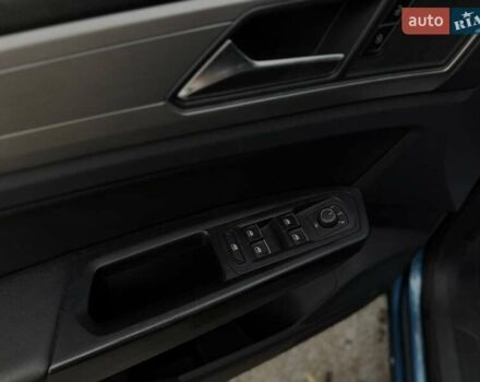 Синий Фольксваген Atlas, объемом двигателя 3.6 л и пробегом 136 тыс. км за 25000 $, фото 9 на Automoto.ua