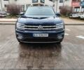 Синий Фольксваген Atlas, объемом двигателя 3.6 л и пробегом 75 тыс. км за 28500 $, фото 2 на Automoto.ua