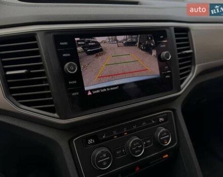 Синий Фольксваген Atlas, объемом двигателя 3.6 л и пробегом 136 тыс. км за 25000 $, фото 12 на Automoto.ua