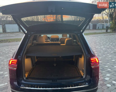 Синій Фольксваген Atlas, об'ємом двигуна 3.6 л та пробігом 93 тис. км за 25500 $, фото 17 на Automoto.ua