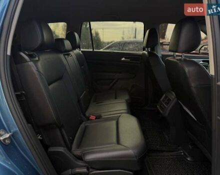 Синий Фольксваген Atlas, объемом двигателя 3.6 л и пробегом 136 тыс. км за 25000 $, фото 20 на Automoto.ua