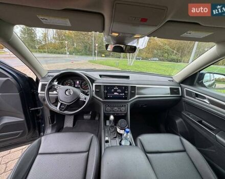 Синий Фольксваген Atlas, объемом двигателя 3.6 л и пробегом 50 тыс. км за 24000 $, фото 13 на Automoto.ua